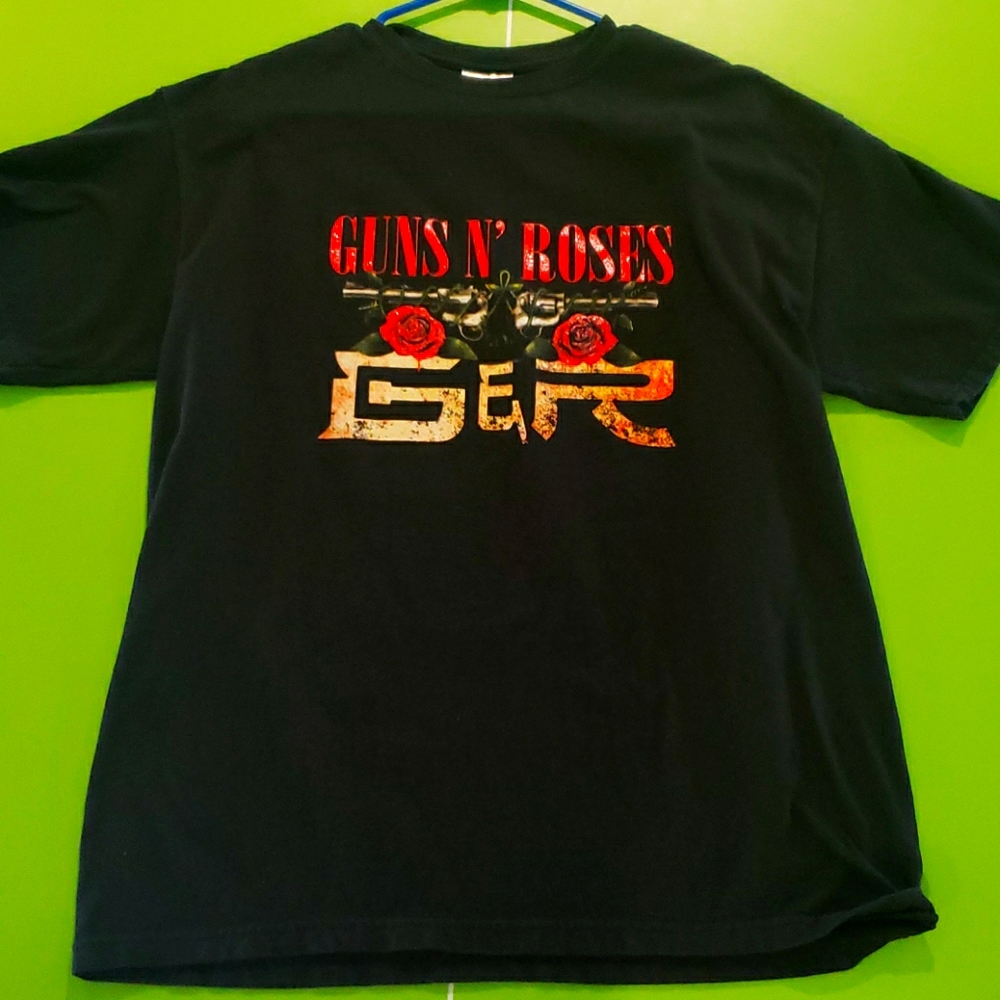 🔥 2006 Guns N' Roses band tee